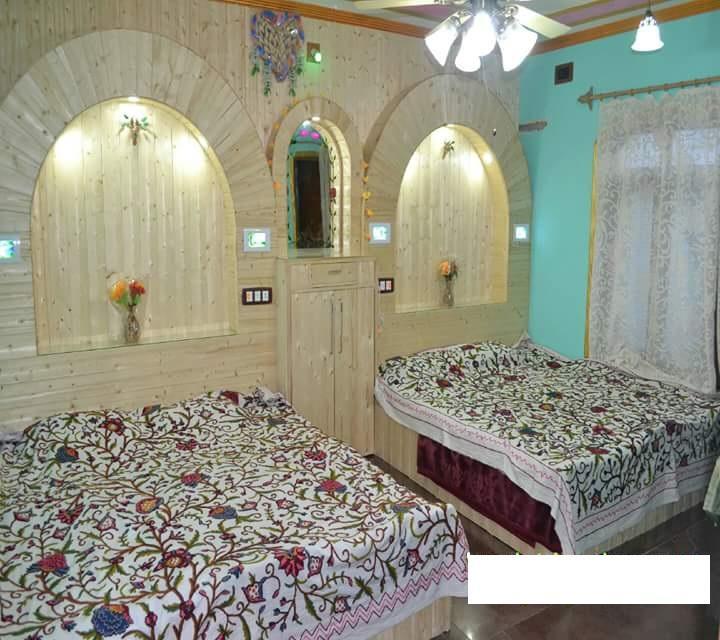 Grand Rooma Srīnagar Exterior foto